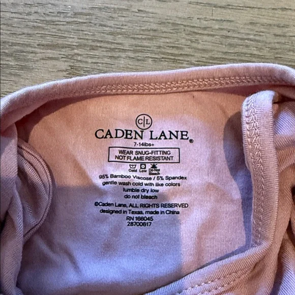 Caden Lane Bamboo Knotted Gown - Picture 3 of 3